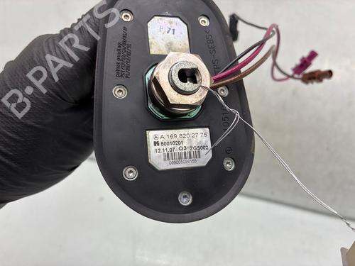 Antena/Base Antena/Base MERCEDES-BENZ B-CLASS Sports Tourer (W245) B 180 CDI (245.207) (109 hp) 37193859 37193859