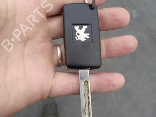Front right lock PEUGEOT 307 (3A/C) 1.6 HDi | BP19976864C97 