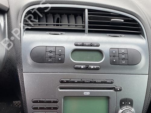 Front left window mechanism SEAT ALTEA XL (5P5, 5P8) 2.0 TDI 16V | BP26957687C22 
