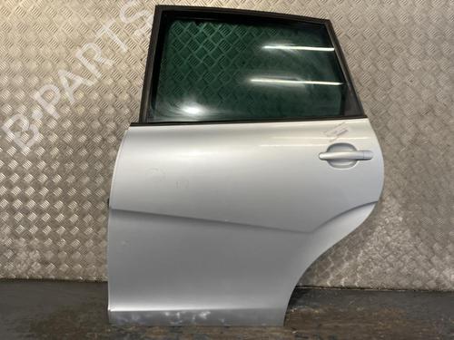 Used Left rear door Left rear door 21956732 21956732