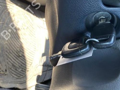 Éclairage de plaque d'immatriculation RENAULT CLIO II (BB_, CB_) 1.2 (BB0A, BB0F, BB10, BB1K, BB28, BB2D, BB2H, CB0A,... | BP30864049I40