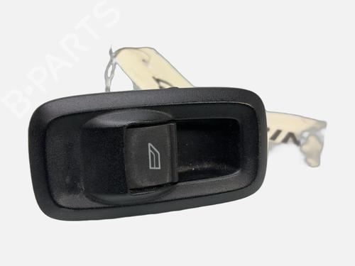 Used Right front window switch Right front window switch FORD FIESTA VI (CB1, CCN) 1.25 (60 hp) 39985400 39985400