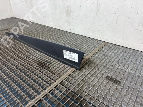Used Door moulding trim Door moulding trim 38941949 38941949