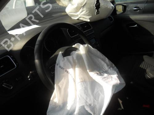 Front left lock VW POLO V (6R1, 6C1) 1.6 TDI | BP20002492C98 
