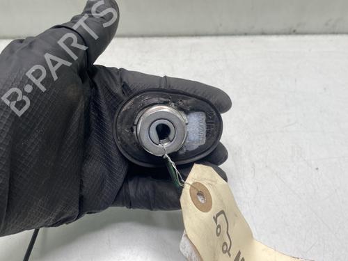 antennabase-renault-laguna-iii-bt01-2007-2008-2009-2010-2011-2012-2013-2014-2015-30878486 main image