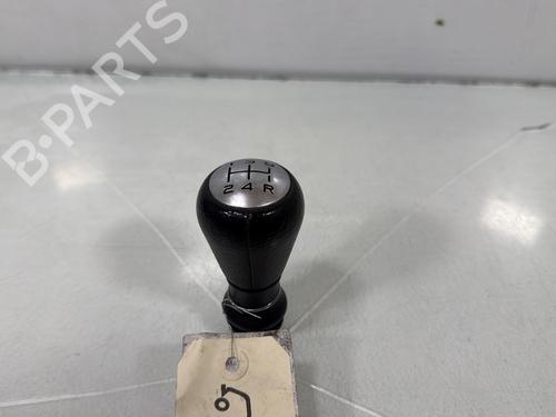 Used Shift knob Shift knob PEUGEOT 206+ (2L_, 2M_) 1.1 (60 hp) 32776168 32776168