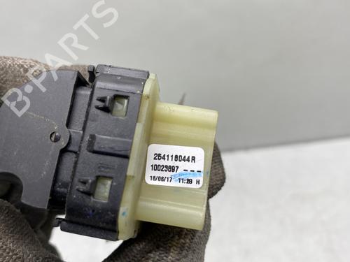 Left front window switch RENAULT CLIO IV (BH_) 1.2 16V | BP25592298I27 