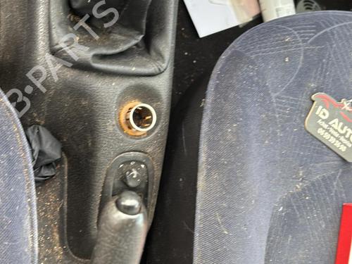 Sikringsdåse PEUGEOT 206 Hatchback (2A/C) 2.0 HDI 90 | BP22608336E1 