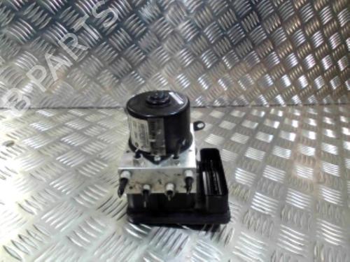 Used ABS pump BMW 1 (E87) 118 d (122 hp) 20012525