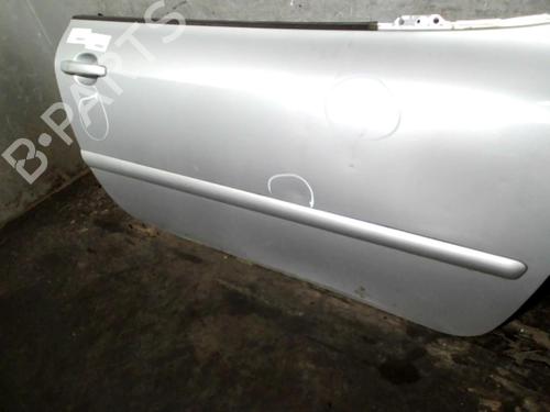 Used Right front door PEUGEOT 307 CC (3B) 2.0 HDi 135 (136 hp) 21953111