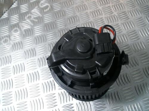 Used Heater blower motor PEUGEOT 208 I (CA_, CC_) 1.4 HDi (68 hp) 19996655