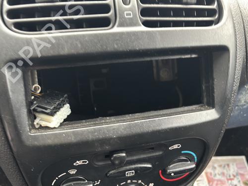 Fuse box PEUGEOT 206 Hatchback (2A/C) 1.4 HDi eco 70 | BP29141726E1 