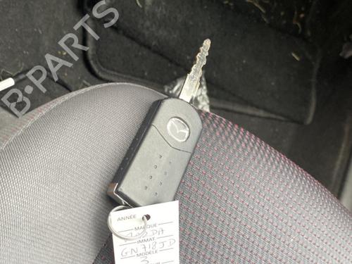 Warning switch MAZDA 3 (BK) 1.6 MZ-CD | BP24513784I22  - Image 17
