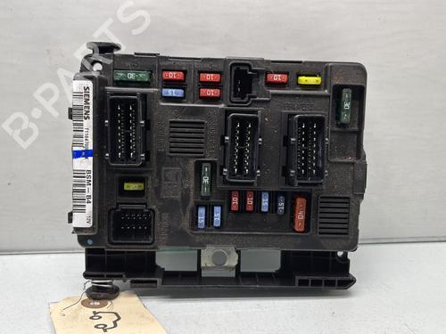 Used Fuse box CITROËN C2 (JM_) 1.4 HDi (68 hp) 32302213