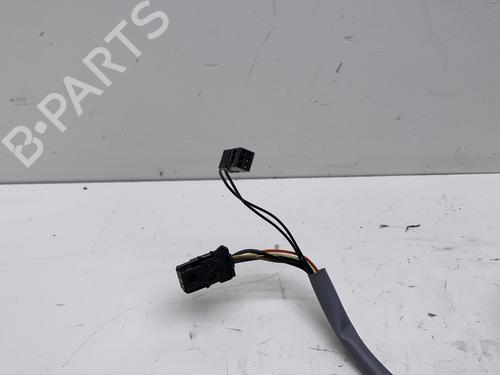 Used Right mirror PEUGEOT 1007 (KM_) 1.4 16V (88 hp) 19997179