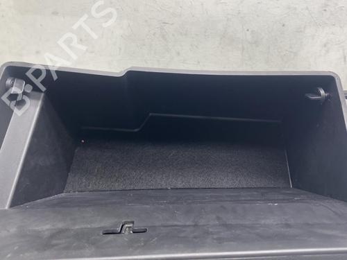 Used Glove box FORD KA+ III (UK, FK) 1.2 (85 hp) 19961675
