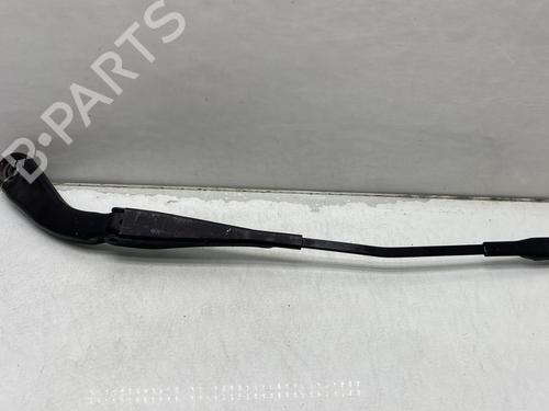 Used Front windshield wiper arm BMW 3 Touring (F31) 318 d (143 hp) 21378541