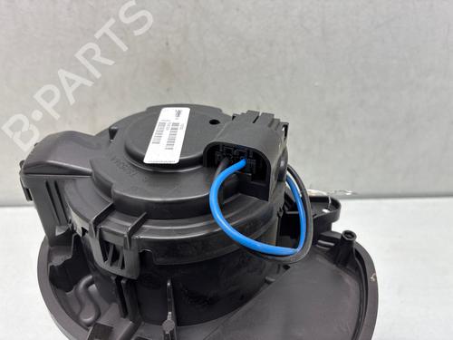 Used Heater blower motor Heater blower motor RENAULT MEGANE IV Grandtour (K9A/M/N_) 1.5 dCi 110 (110 hp) 34525245 34525245
