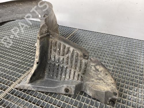 Used Wheel arch RENAULT LAGUNA II (BG0/1_) 2.0 16V (BG00, BG0K, BG0P, BG0W) (135 hp) 31322355