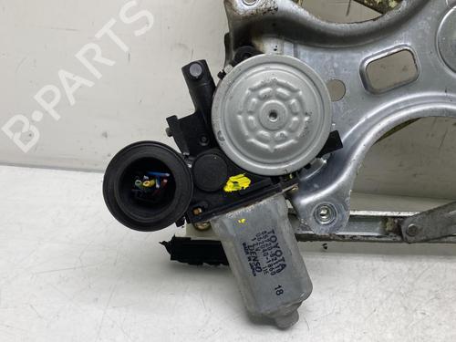Used Front left window mechanism Front left window mechanism TOYOTA COROLLA Verso (_E12_) 2.0 D-4D (CDE120_, CDE120R) (90 hp) 19957370 19957370