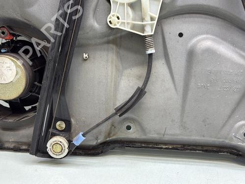 Used Front left window mechanism Front left window mechanism VW GOLF IV (1J1) 1.9 TDI (90 hp) 33841697 33841697
