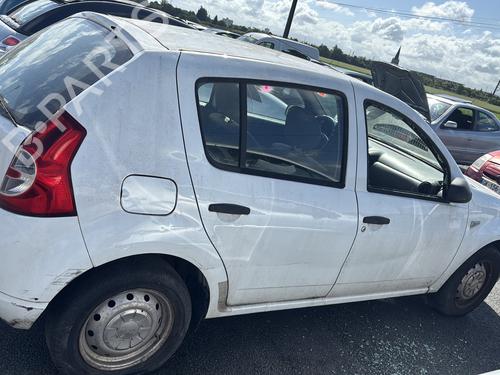 Left taillight DACIA SANDERO 1.4 (BS0C, BS0A, BS0G, BS1F, BS0E) | BP27356042C34 - Image 18