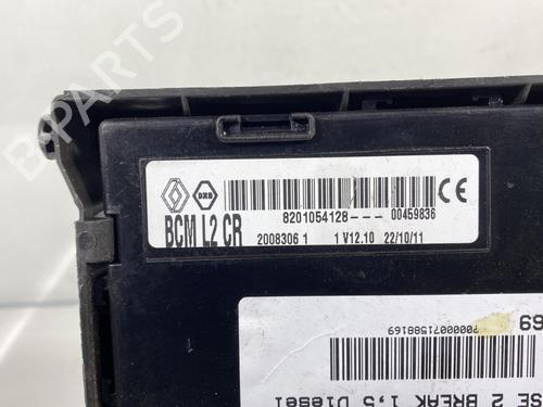 Used Fuse box RENAULT CLIO III Grandtour (KR0/1_) [2007-2025]  19973511