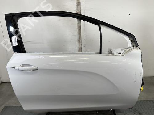 Used Right front door PEUGEOT 208 I (CA_, CC_) 1.6 HDi (92 hp) 29413311