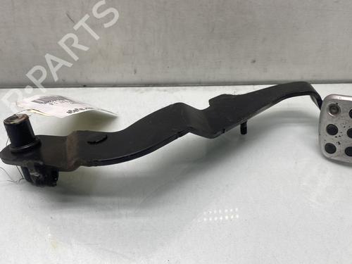 Clutch pedal PEUGEOT 206 CC (2D) 1.6 HDi 110 | BP28282503I13 
