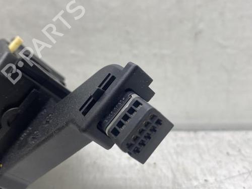 Switch SKODA SUPERB II (3T4) | BP19962845I30 - Image 4