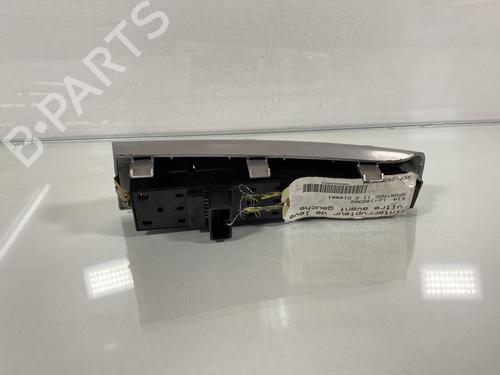 Left front window switch KIA SPORTAGE II (JE_, KM_) 2.0 CRDi 4WD | BP19984414I27 