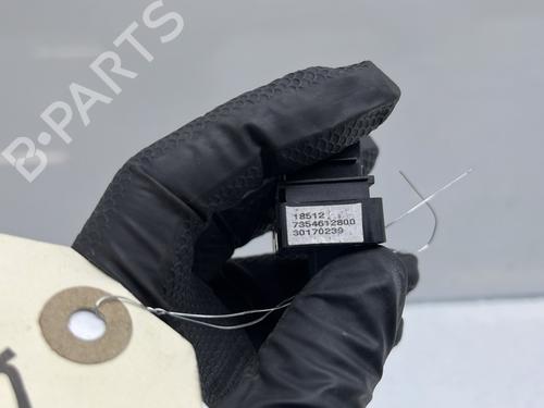 Used Right front window switch Right front window switch FIAT DOBLO Platform/Chassis (263_) 1.6 D Multijet (263YXD1B, 263XYR1B, 263YXX1B, 263HXD1B,... (105 hp) 22315904 22315904