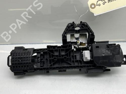 Used Front left exterior door handle Front left exterior door handle 19990652 19990652
