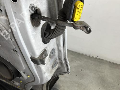 Left front door OPEL VIVARO A Van (X83) 2.0 CDTI (F7) | BP30910483C2 