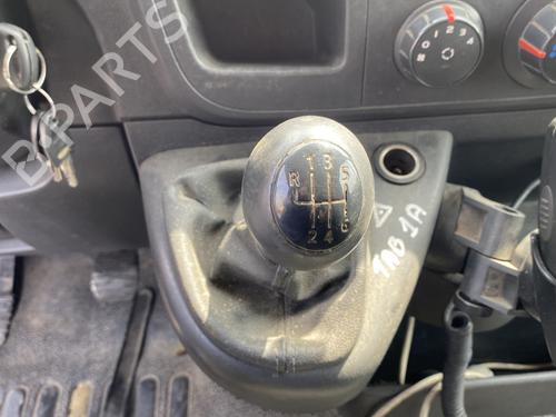 Fuse box RENAULT MASTER III Van (FV) 2.3 dCi 100 FWD (FV0A, FV0B, FV0G, FV0K, FV0H) | BP28519379E1 - Image 24