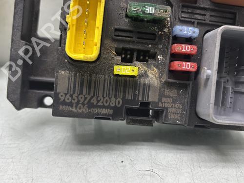 Fuse box PEUGEOT 307 SW (3H) 1.6 HDI 110 | BP29841654E1