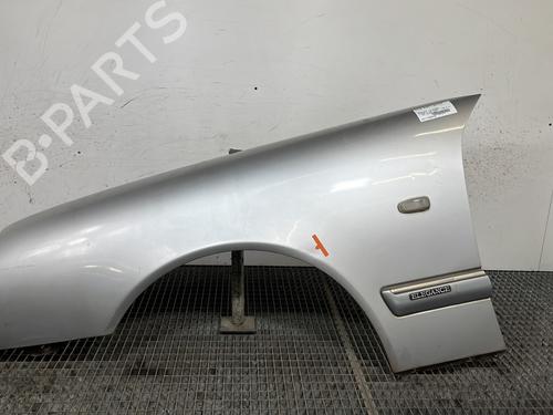 Aleta delantera izquierda MERCEDES-BENZ E-CLASS (W210) E 230 (210.037) (150 hp) 29141911
