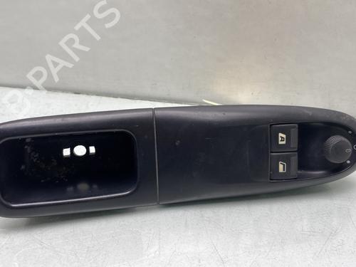 Used Left front window switch PEUGEOT 406 (8B) 2.0 HDI 110 (109 hp) 31174266