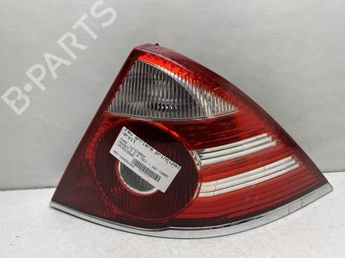 Used Right taillight FORD MONDEO III (B5Y) 2.0 16V TDDi / TDCi (115 hp) 25623979