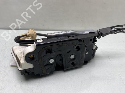 Serrure avant droite VW GOLF VI (5K1) 1.6 TDI (105 hp) 30791629