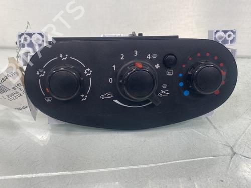 Used Climate control DACIA SANDERO II 1.0 SCe 75 (B8JC, B8JD, B8NC) (73 hp) 32725213