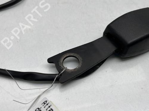 Seat buckle TOYOTA CELICA Coupe (_T23_) 1.8 16V VT-i (ZZT230_, ZZT230) | BP21961594I32 