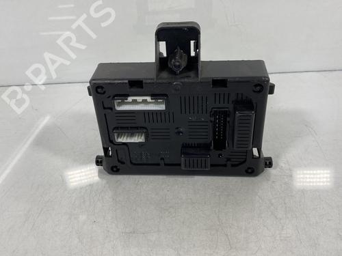 Used Fuse box Fuse box RENAULT CLIO III Grandtour (KR0/1_) 1.5 dCi (KR0F) (86 hp) 19957326 19957326