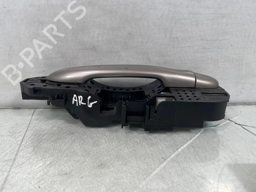 Venstre bagtil udvendigt håndtag Venstre bagtil udvendigt håndtag RENAULT MEGANE III Hatchback (BZ0/1_, B3_) 1.5 dCi (BZ0C) (90 hp) 37452345 37452345