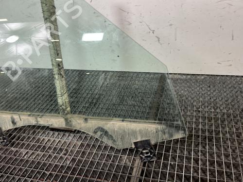 Szyba drzwi przednich prawych CITROËN DS5 2.0 HDi 165 | BP30864035C19