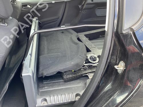 Right front door PEUGEOT 208 I (CA_, CC_) 1.5 BlueHDI 100 | BP30679485C3