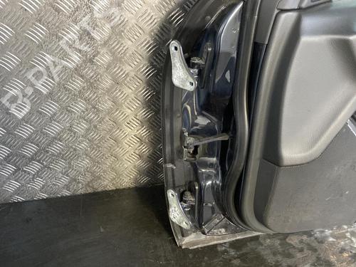 Used Right front door MERCEDES-BENZ C-CLASS (W203) C 220 CDI (203.006, 203.008) (143 hp) 20025846