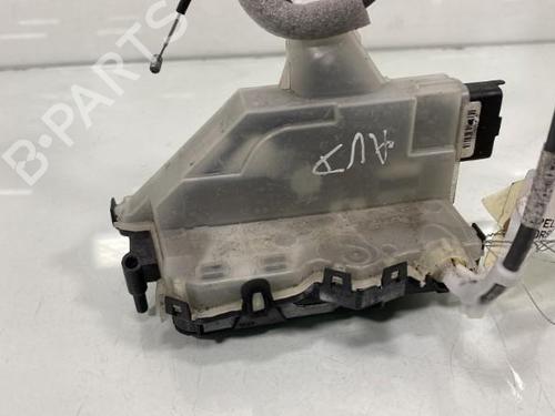 Used Front right lock OPEL CORSA F (P2JO) 1.2 (68) (101 hp) 20024602