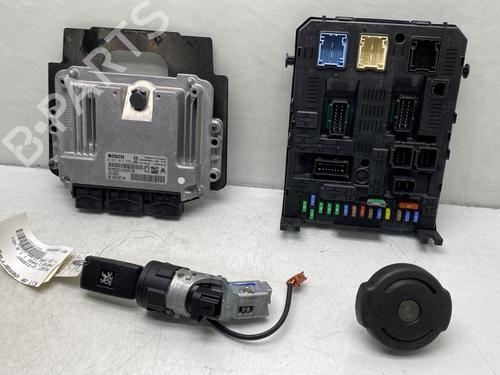 Used Electronic module PEUGEOT PARTNER Tepee 1.6 HDi 16V (90 hp) 31612919