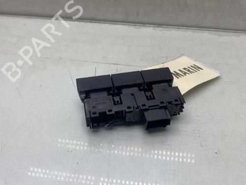 Used Switch Switch SEAT ARONA (KJ7, KJP) 1.0 TSI (95 hp) 19950925 19950925